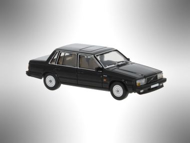 Volvo 740, schwarz, 1984