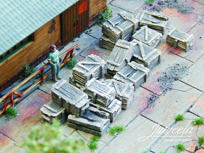 alte Holzkisten dunkel, 16 Stück